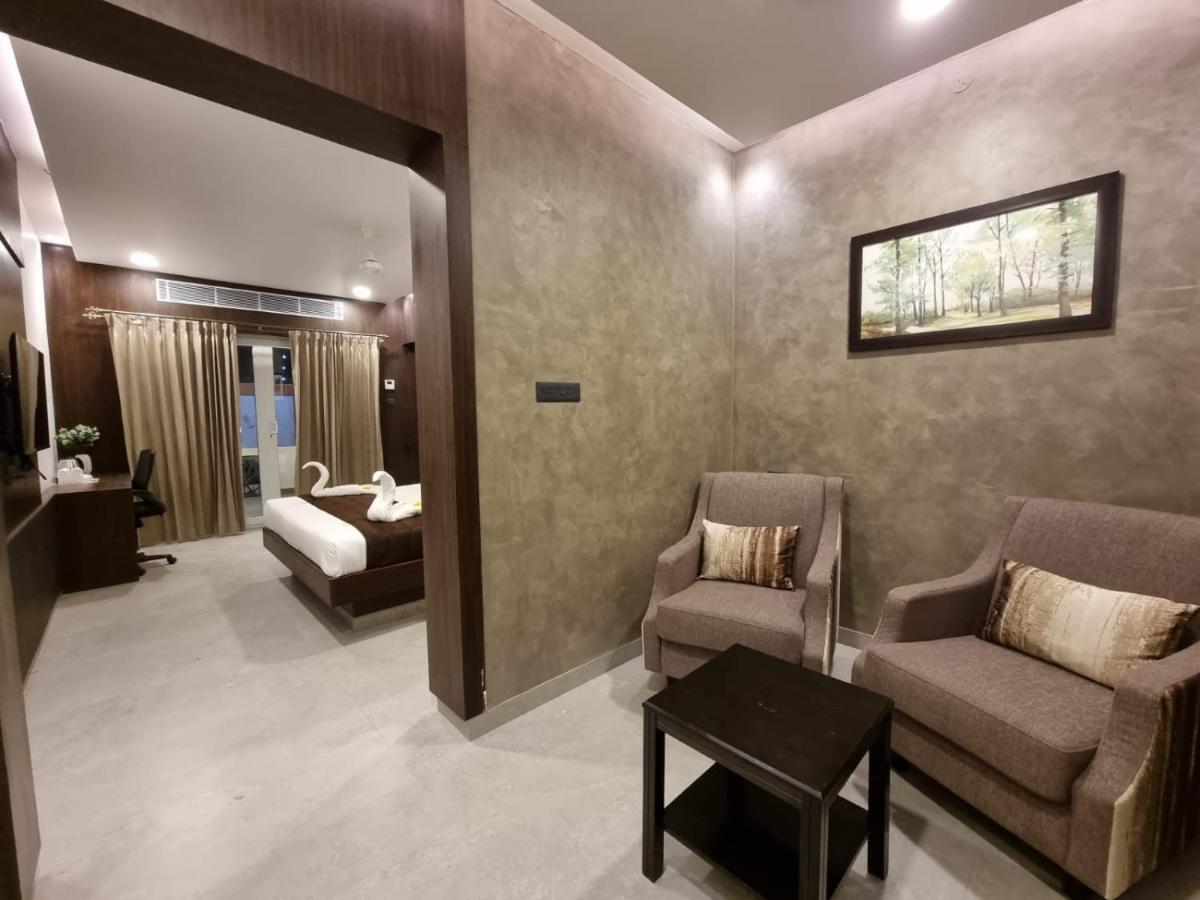 D Wayfarer Inn Resort Erode Extérieur photo