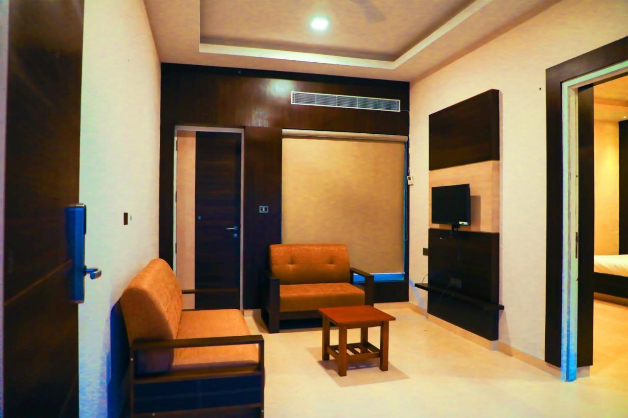 D Wayfarer Inn Resort Erode Extérieur photo